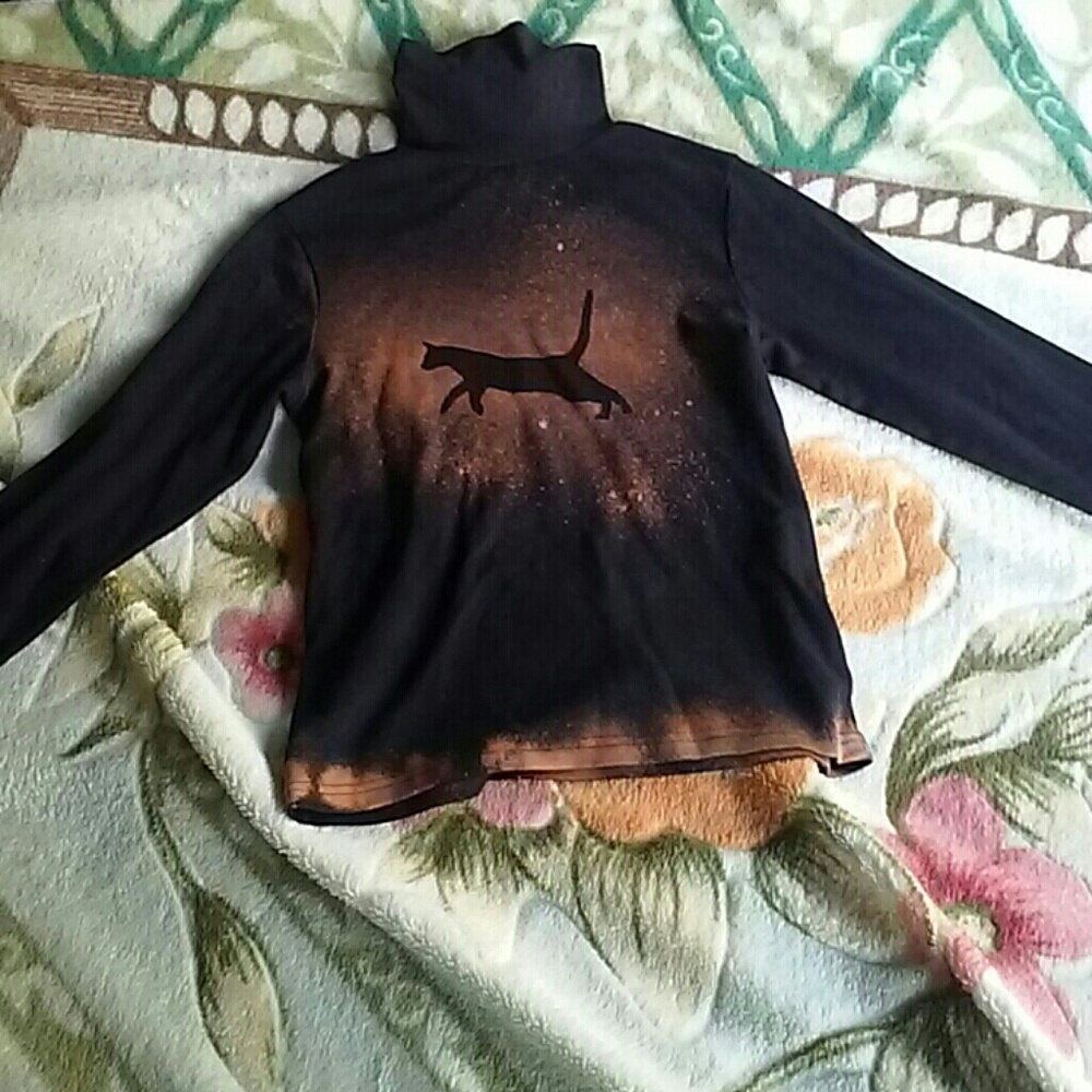 Im selling because i need the money for my older